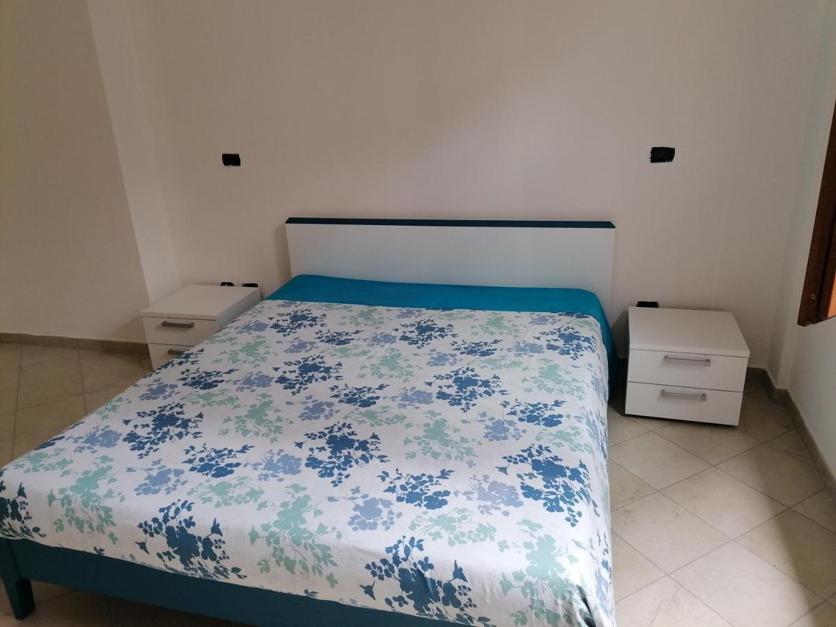 Sole Apartment Алгеро Екстериор снимка